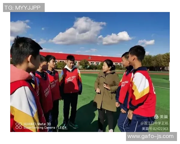 足球明星集锦观后感：领略绿茵场上的激情与荣耀之旅