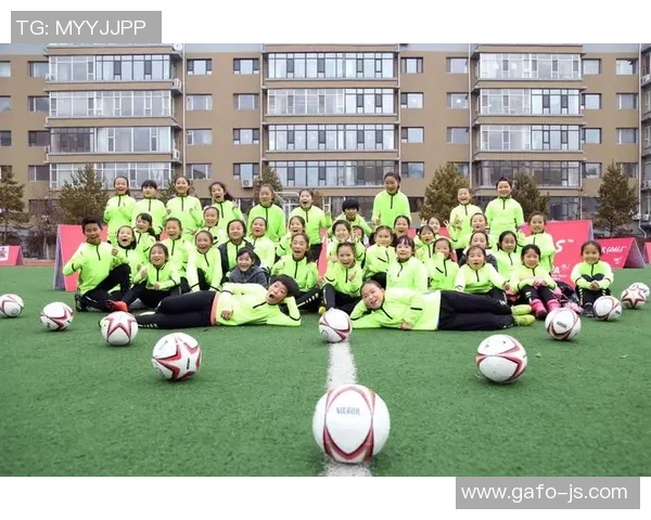 混血足球明星的成长之路与梦想追逐在线阅读体验