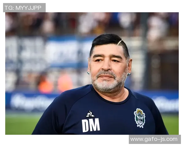 足球明星名字中带有茨字的球员盘点与他们的辉煌成就分析