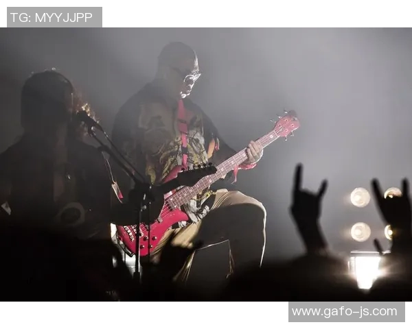 斯通斯的音乐传奇与文化影响力探讨:从摇滚先锋到全球现象的演变之路